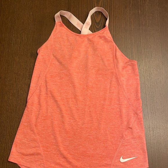 Girl’s Nike Coral Tank Top - Picture 1 of 2